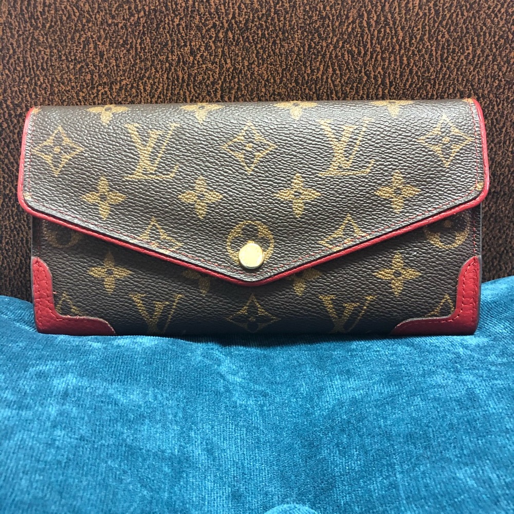 Louie Vuitton Wallet